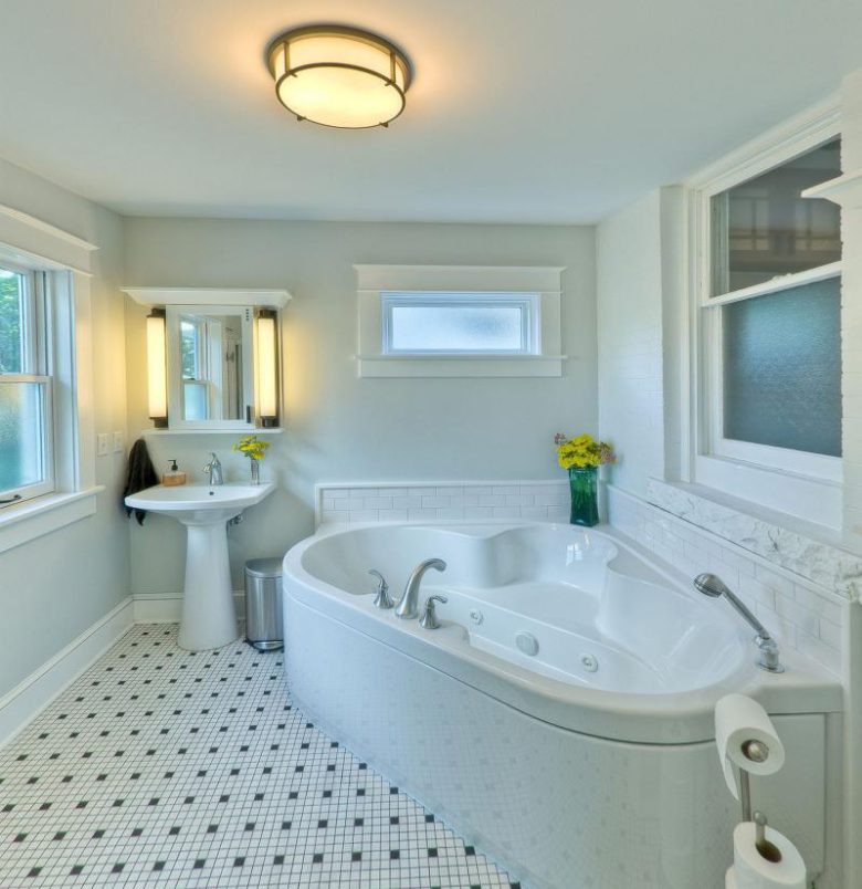 bathroom remodeling near me Evanston